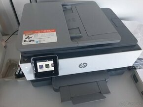 HP OfficeJet Pro 8022e - 1