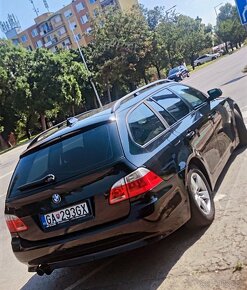 BMW E61 523i - 1