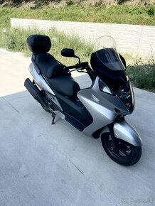 Honda Silverwing 400