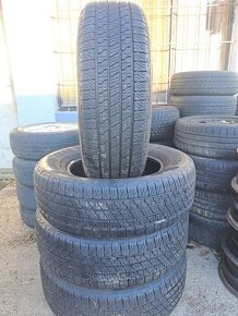 255/65R18 111H