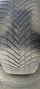 Predám 2 celoročné pneumatiky 225/40 R18 92W Continental