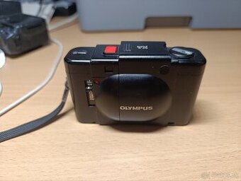 Olympus XA