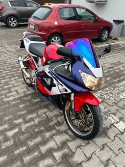 Honda CBR 929