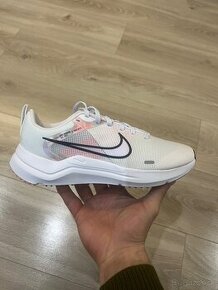 Nike Downshifter 12 PRM damska športová obuv veľkosť UK:5