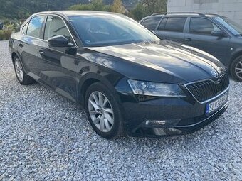 Škoda Superb 140kw style