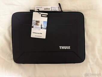 Thule Gauntlet 4 puzdro na 16" Macbook Pro čierne