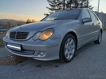 Predám Mercedes-Benz C trieda sedan 220 CDI Elegance