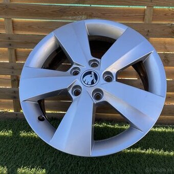 16" elektrony orig. Skoda octavia 3