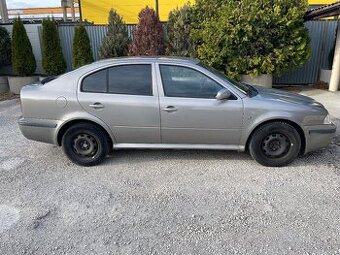 Škoda octavia 1.9 TDI  (220 000 km)