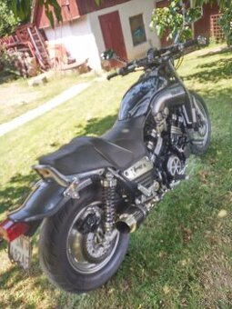 Yamaha V max 1200