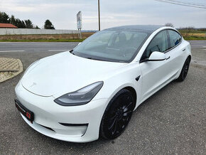 Tesla Model 3 Performance 82kWh AWD za 28.325 € bez DPH