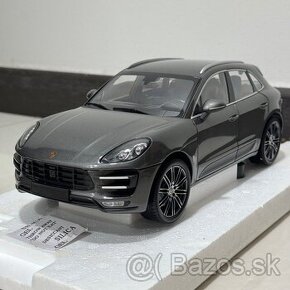 1:18 Minichamps Porsche Macan Turbo 2013