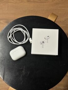 Apple AirPods Pro 2