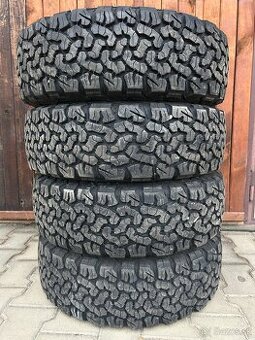 Predám BF Goodrich ALL TERRAIN 215/65 R16