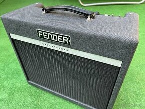 Fender Bassbreaker 15 Lampové gitarové kombo