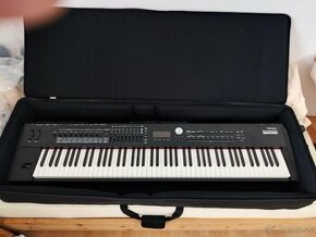 ROLAND RD 2000. EX-V piano