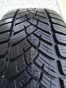 215/60 r16...zimné pneumatiky. 8 mm