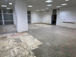 Na prenájom obchodný priestor 230m2 - Voľný ihned