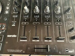 DENON MCX8000 Kontrolér