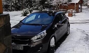 Kia Rio 1.4 benzin - 1