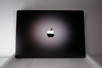 Apple MacBook Pro 16" / M4 Pro / 48GB / 512 GB / - 1