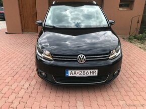 predam volkswagen touran 2.0tdi 103kw automat rv 2014