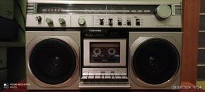 TOSHIBA BOOMBOX 80S TOP