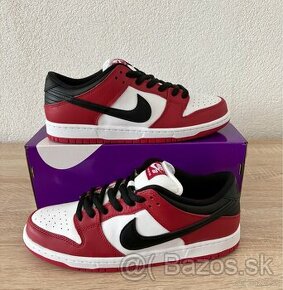 Nike SB Dunk Low Chicago - 1