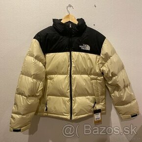 The North Face 700 puffer (páperová) bunda