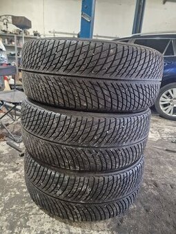 285/45 r21 zimne pneu michelin