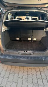 Renault Scenic - 1