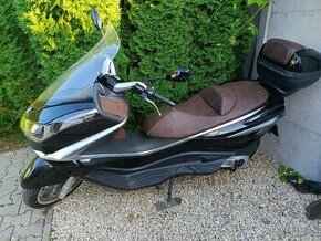 Skúter 125 piaggio x10 - 1