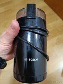 Predám mlynček na kávu Bosch za symbolickú cenu - 1