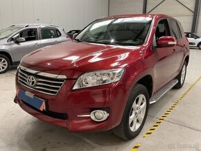 Toyota RAV4 benzin 4x4 elegance,6MT,serv.kniha,odopass