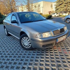 Škoda octavia 1.6 TOUR