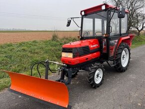 Japonský traktor KUBOTA GL 22 Diesel  3 válec, 22HP