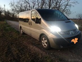 Predam Renault Trafic 2.0DCI