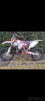 Ktm exc 300 six days