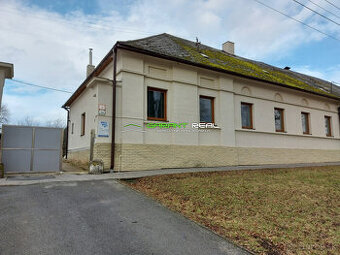 Predaj rodinný dom,145 m2, garáž, 2 hosp. budovy, Solivar - 1