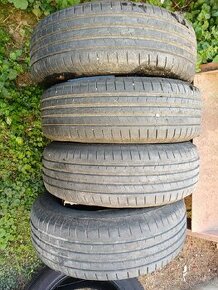 195/65R15 Vredestein