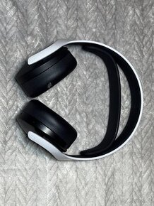 Playstation Pulse 3D headset - 1