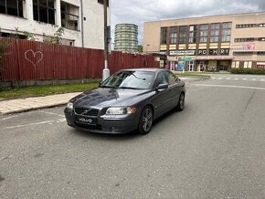 Volvo S60 D5 MY2006 manuál