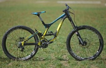 Lapierre DH 727, Gravity Republic