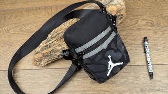 Nike Jordan crossbody