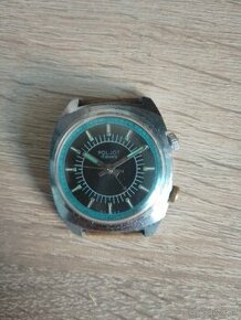 Staré hodinky Poljot