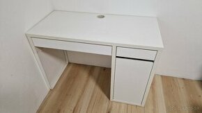 Predam stol IKEA MICKE - 1