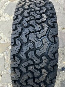 Predám nové All-terrain pneu 215/70 R16