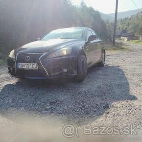 Lexus IS 220d