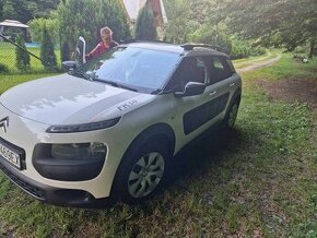 Citroen c4 cactus 1.2 benzín