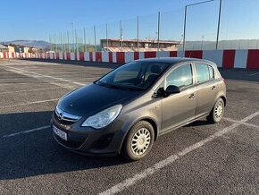 Predám Opel Corsa D 2012, benzín 1.4, 113.700 km, 1. majiteľ